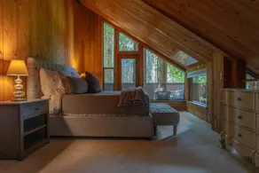 Tri-Level MCM Masterpiece Redwoods Golf & Spa - Image 5
