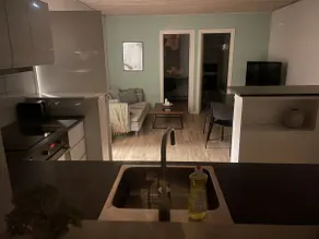 Four bedroom townhouse - Image 3