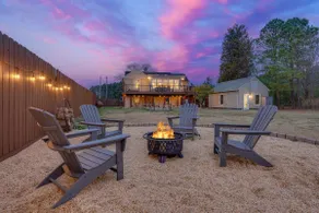 Crab Alley | Waterfront Home + Hot Tub + Game Room - Image 5