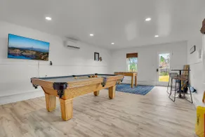 Crab Alley | Waterfront Home + Hot Tub + Game Room - Image 4