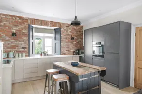 Stylish Apartment with Parking Central Ilfracombe - Image 2