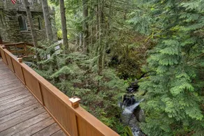 Wiseman Castle- Beautiful Waterfalls! - Image 5