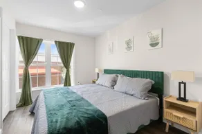 Traveler Haven XL NYC & NWK with free parking - Image 5