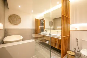 Villa avec jardin et sauna - Image 3