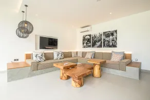 Villa avec jardin et sauna - Image 4