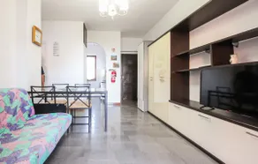 Pet Friendly Apartment - Image 2