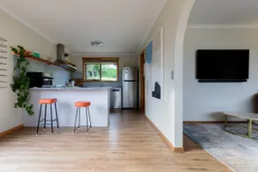 Sunny Ambleside Escape & Home Office - Image 2