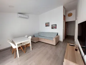 Penthouse with a terrace - Image 2
