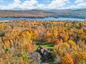 Huge Log Cabin by Lake - Image 4