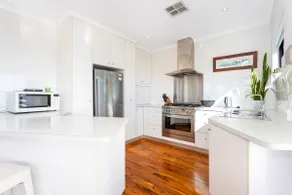 Scarborough Villa on Mickey - Image 2