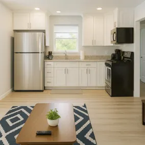 Bright Studio Retreat in Chico - Image 4
