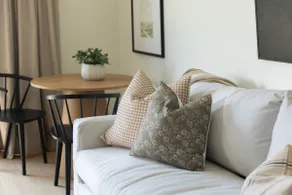 Luxury Farm Stay- The Monroe Cottage - Image 3
