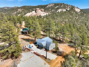 Timeless Pineview Cottage | Hot Tub & Pet Friendly - Image 3