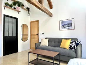 Space, light, comfort · Loft #7 – Casa Londono - Image 4