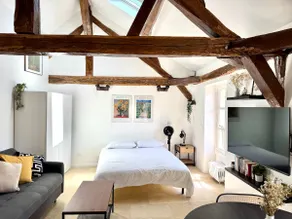 Space, light, comfort · Loft #7 – Casa Londono - Image 2