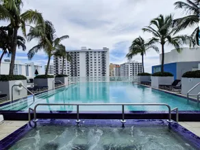 Modern Luxury Beachfront Hotel 2 sovrum Retreat w / stor privat uteplats - Image 3