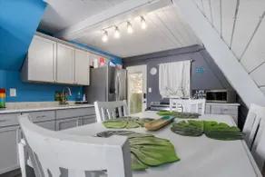 Cozy A-Frame w/ Private Dock & Lake Amenities 5mm - Image 3