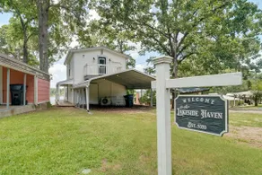'lakeside Haven' w/ Deck & Views in Jefferson! - Image 3