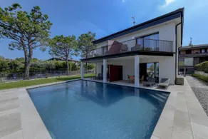 Gardaliva by the lake in Manerba del Garda - Image 2
