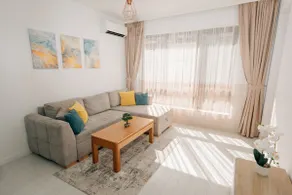 Grand Karavel - Luxury Central 1BR + Parking - Image 3