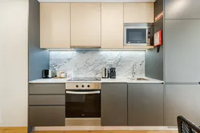 Porto City Elegant Retreat - Image 4