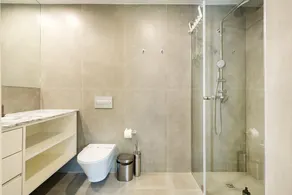 Porto City Elegant Retreat - Image 5