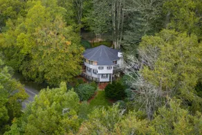 Treetop Haven - w/ Deck & Firepit - Image 2