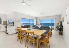 Seabreeze on the Beach - Image 3