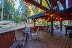 Apple Blossom Lodge | Pool Table+Pond views - Image 3