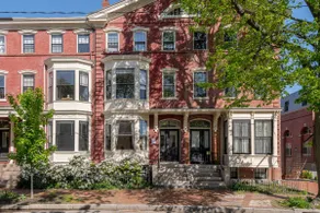The 87th Townhome - Local Landmark Property - Image 4