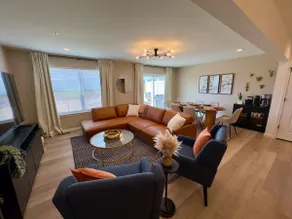 New Luxury Townhouse - Mins to PSU - 8 Guests - Image 5