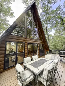 Brand New Fox Hill Cabin Where Country Charm nearby Hot Springs - Image 2