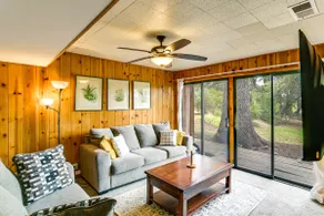 5 Mi to Lake Oroville: Huge Riverfront Home! - Image 4