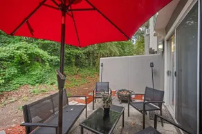 2 Luxury King Beds - Short Walk to Truist Park - Image 4