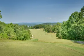 Community Perks: Mountain-view Condo in Toccoa! - Image 2