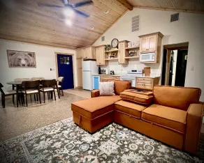 Cozy Retreat by Ft. Gibson Lake MAX 4 People - Image 4