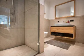 BLACKSTYLE - 3BR Apartment & Terrace - Image 4