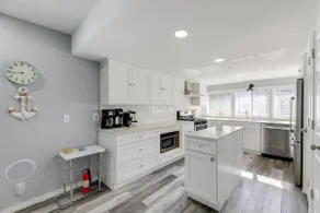 12 Mi to Dtwn Lewes & Beach: Delaware Home w/ Deck - Image 4