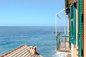 Newly Renovated Ocean View Flat - Image 4