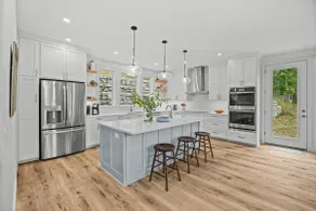 Down on the Bluff: 5 bedroom lake house - Image 4