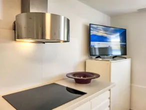 Bizio by Interhome - Image 3