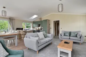 Finest Retreats - Cambridge Luxury Lodge - Image 3