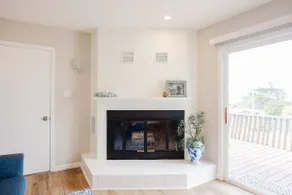 The Coastal Retreat Scenic Harbor Ocean Views - Image 5