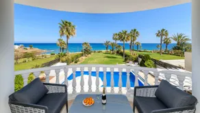 Royal Beachfront Villa - Image 3