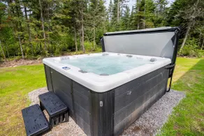 Spa & Modern Comfort | Le Norvegien - Image 2