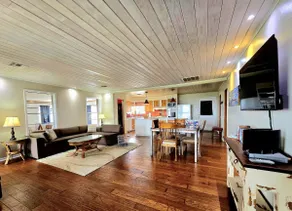 Waterfront Retreat • Private Pier • Sleeps 10 - Image 4
