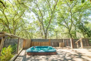 Oak & Vine: Pool | Hot Tub | Fire Table | BBQ | EV - Image 2