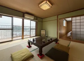 Enjoy the history and scenery of Onomichi, a city of elegant slopes and alleys - Image 4