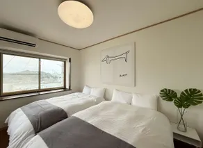 Enjoy the history and scenery of Onomichi, a city of elegant slopes and alleys - Image 3