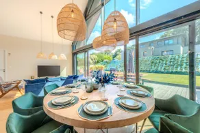 Family home close to the sea - spa - Image 5